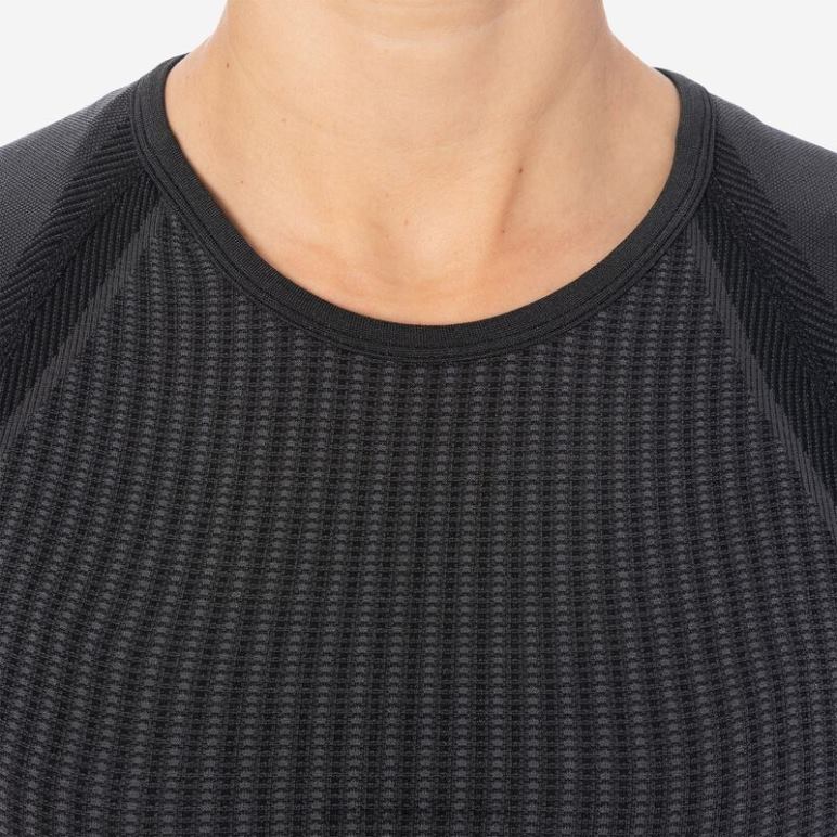 Giro Charcoal Women Chrono Short Sleeve Base Layer 46F4N701