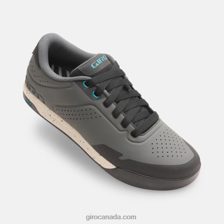 Giro Dark Shadow/Sandstone Women Latch Shoe 46F4N1203